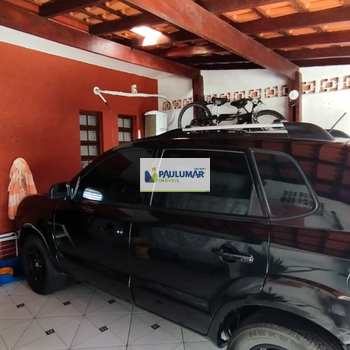 Casa em Mongaguá, bairro Vera Cruz