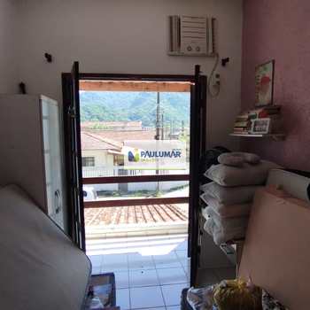 Casa em Mongaguá, bairro Vera Cruz