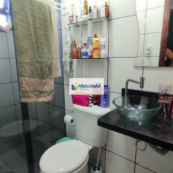 Casa em Mongaguá, bairro Vera Cruz