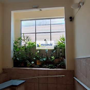 Apartamento em Mongaguá, bairro Centro