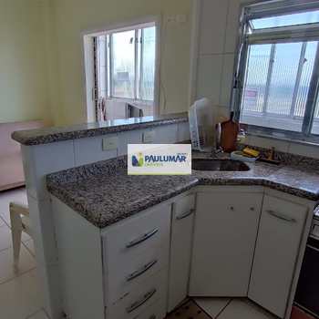 Apartamento em Mongaguá, bairro Centro
