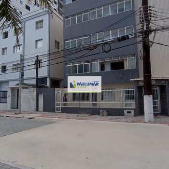 Apartamento em Mongaguá, bairro Centro