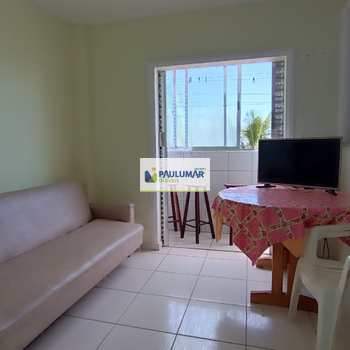 Apartamento em Mongaguá, bairro Centro