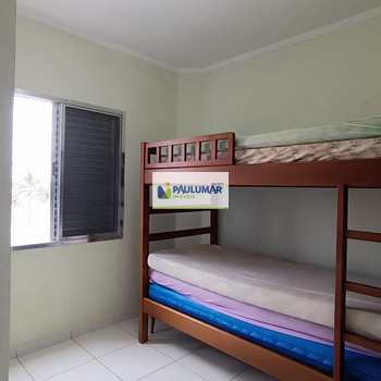Apartamento em Mongaguá, bairro Centro