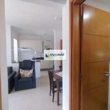Apartamento em Mongaguá, bairro Jardim Marina