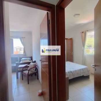 Apartamento em Mongaguá, bairro Jardim Marina