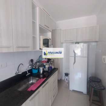 Apartamento em Mongaguá, bairro Jardim Marina