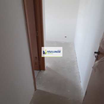 Apartamento em Mongaguá, bairro Centro