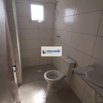 Apartamento em Mongaguá, bairro Centro