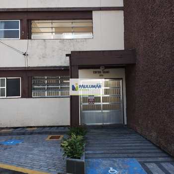 Apartamento em Mongaguá, bairro Centro