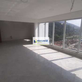 Apartamento em Mongaguá, bairro Centro