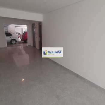Apartamento em Mongaguá, bairro Centro