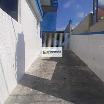 Apartamento em Mongaguá, bairro Centro