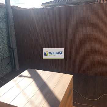 Casa em Mongaguá, bairro Centro