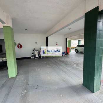 Apartamento em Mongaguá, bairro Jardim Aguapeu