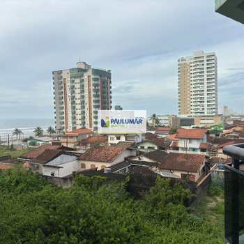 Apartamento em Mongaguá, bairro Jardim Aguapeu