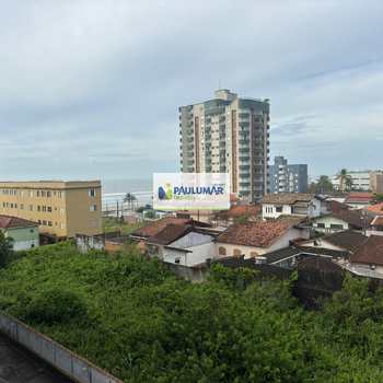 Apartamento em Mongaguá, bairro Jardim Aguapeu