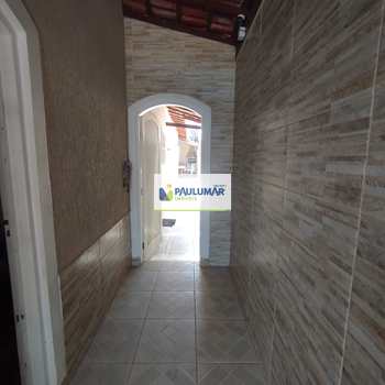 Casa em Praia Grande, bairro Solemar