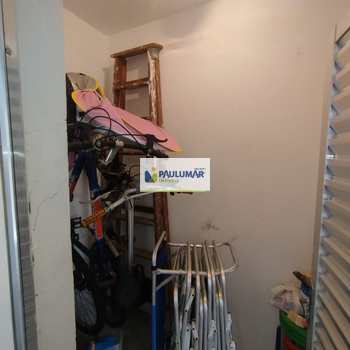 Casa em Praia Grande, bairro Solemar