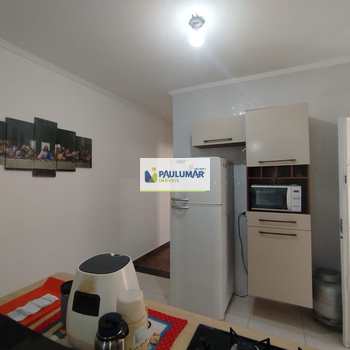 Casa em Praia Grande, bairro Solemar