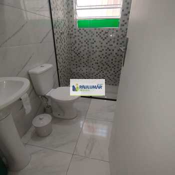Casa em Praia Grande, bairro Solemar