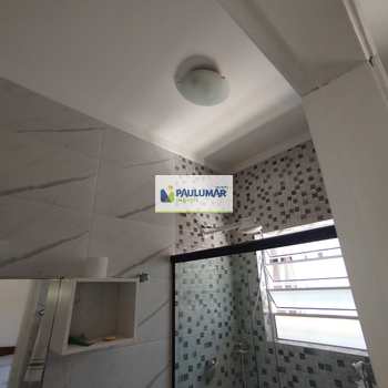 Casa em Praia Grande, bairro Solemar