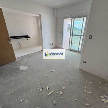 Apartamento em Mongaguá, bairro Centro