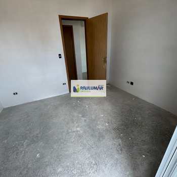 Apartamento em Mongaguá, bairro Centro