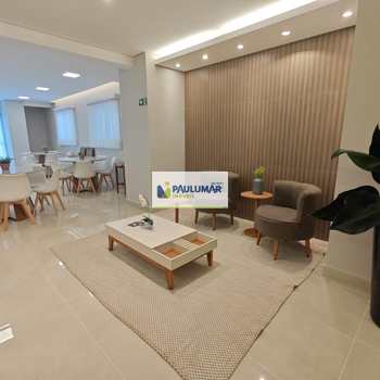 Apartamento em Mongaguá, bairro Centro