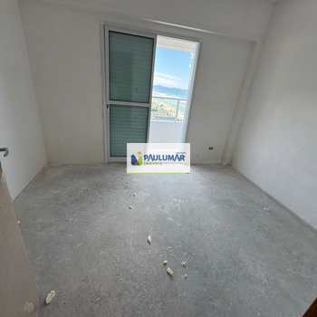 Apartamento em Mongaguá, bairro Centro