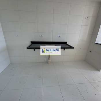 Apartamento em Mongaguá, bairro Centro
