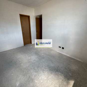 Apartamento em Mongaguá, bairro Centro