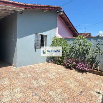 Casa em Mongaguá, bairro Balneário Itaguai
