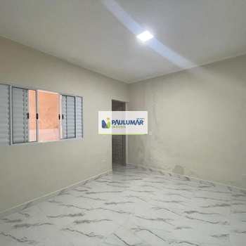 Casa em Mongaguá, bairro Vera Cruz