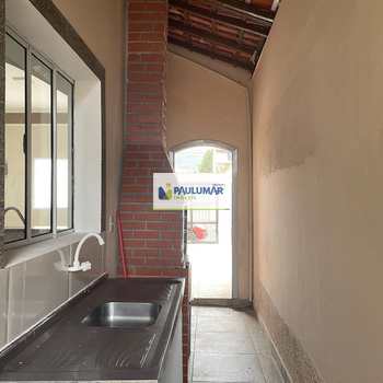 Casa em Mongaguá, bairro Vera Cruz