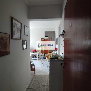 Apartamento em Mongaguá, bairro Agenor de Campos