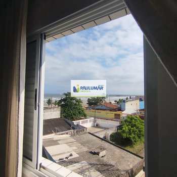 Apartamento em Mongaguá, bairro Agenor de Campos
