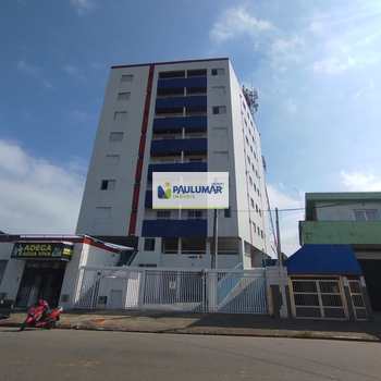 Apartamento em Mongaguá, bairro Agenor de Campos