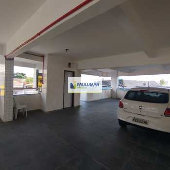 Apartamento em Mongaguá, bairro Agenor de Campos