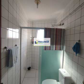 Apartamento em Mongaguá, bairro Agenor de Campos