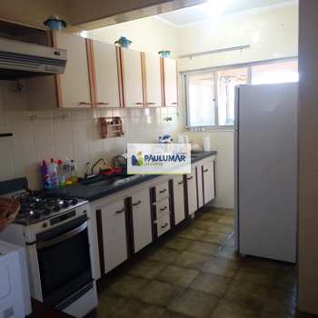 Apartamento em Praia Grande, bairro Solemar