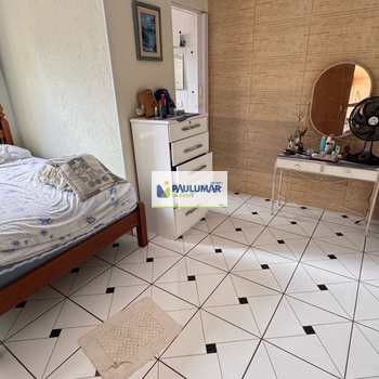 Casa em Mongaguá, bairro Jardim Praia Grande