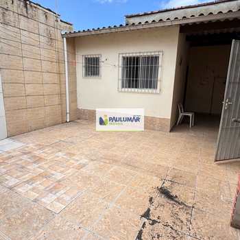 Casa em Mongaguá, bairro Jardim Praia Grande