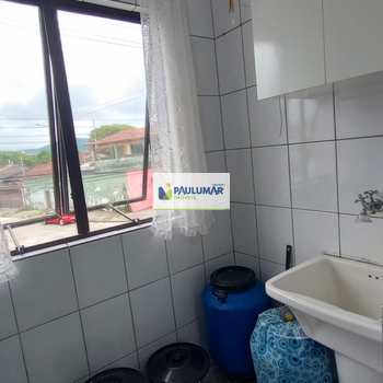Apartamento em Mongaguá, bairro Agenor de Campos