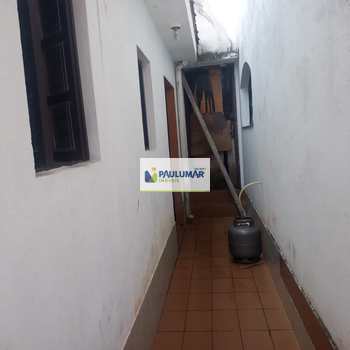 Sobrado em Praia Grande, bairro Solemar