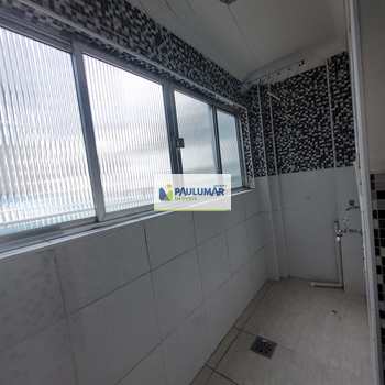 Apartamento em Praia Grande, bairro Caiçara