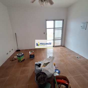Apartamento em Mongaguá, bairro Agenor de Campos