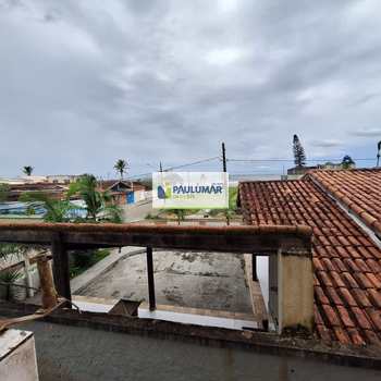 Apartamento em Mongaguá, bairro Agenor de Campos