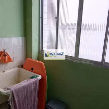 Apartamento em Mongaguá, bairro Centro