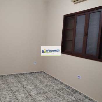 Casa em Praia Grande, bairro Caiçara